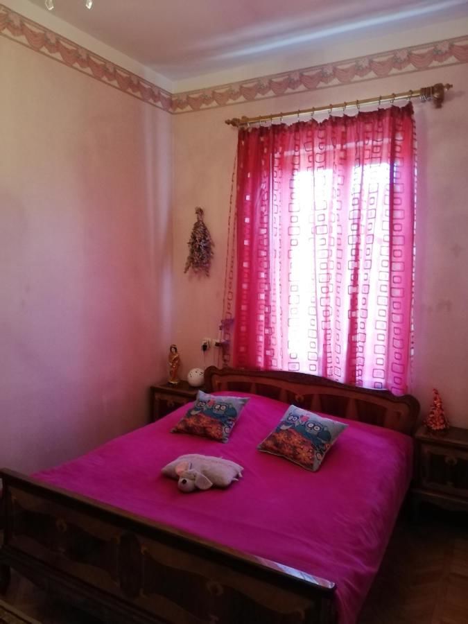 Проживание в семье Kutaisi guesthouse Кутаиси-4