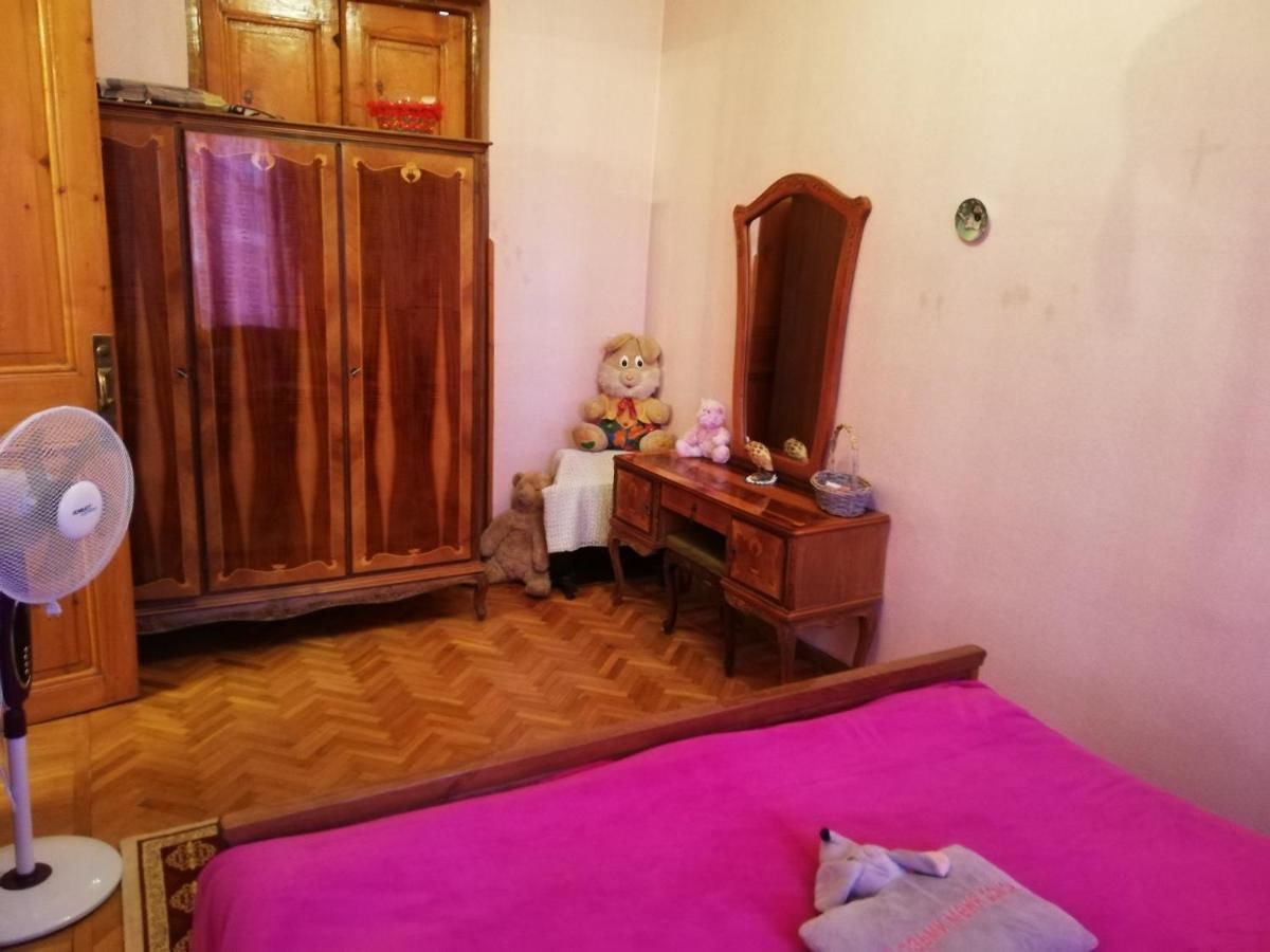 Проживание в семье Kutaisi guesthouse Кутаиси-17